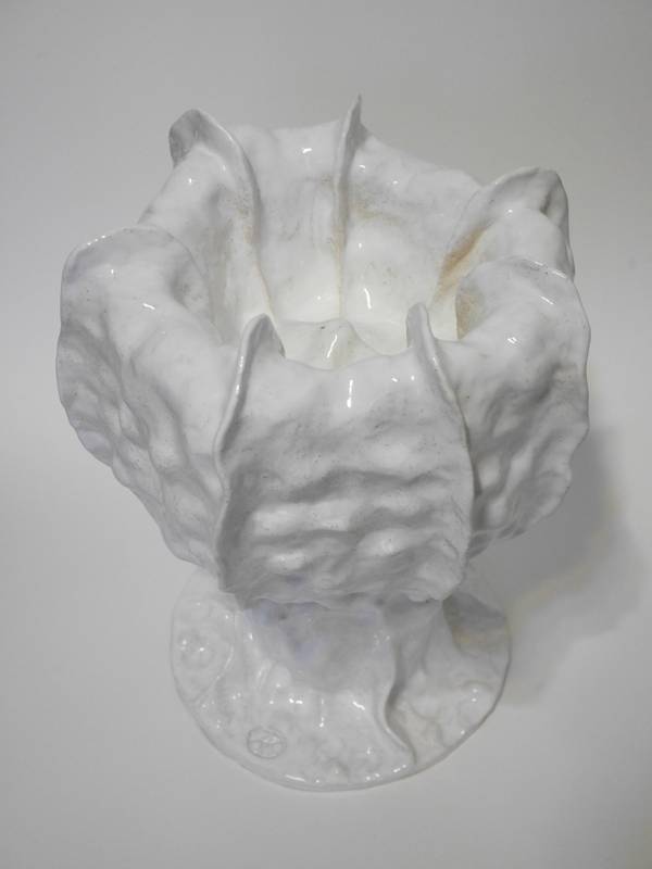 Grail Organic Sculpture Alena Kuznetsova - Subjektiv.art