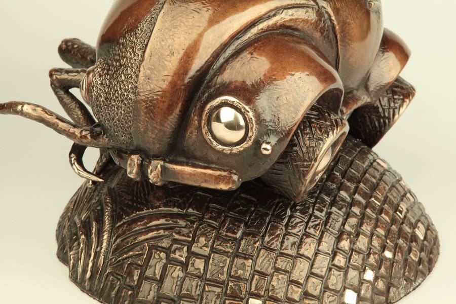 Beetle-beetle Modern Sculpture Volodymyr Mykytenko - Subjektiv.art