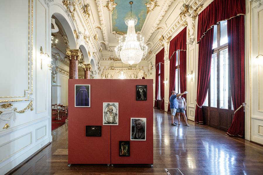On the Exploration of Fragmented Futures Fine Art Photography Carlos Barradas - Subjektiv.art